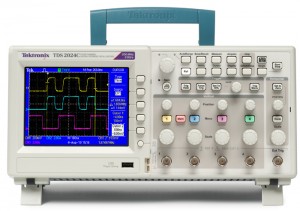 TDS2004C 数字存储示波器