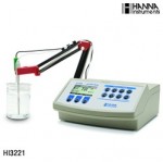 哈纳仪器&哈纳酸度计PH计HI3221(哈纳HANNA) 高精度实验室酸度测定仪【pH/ORP/ISE/温度】